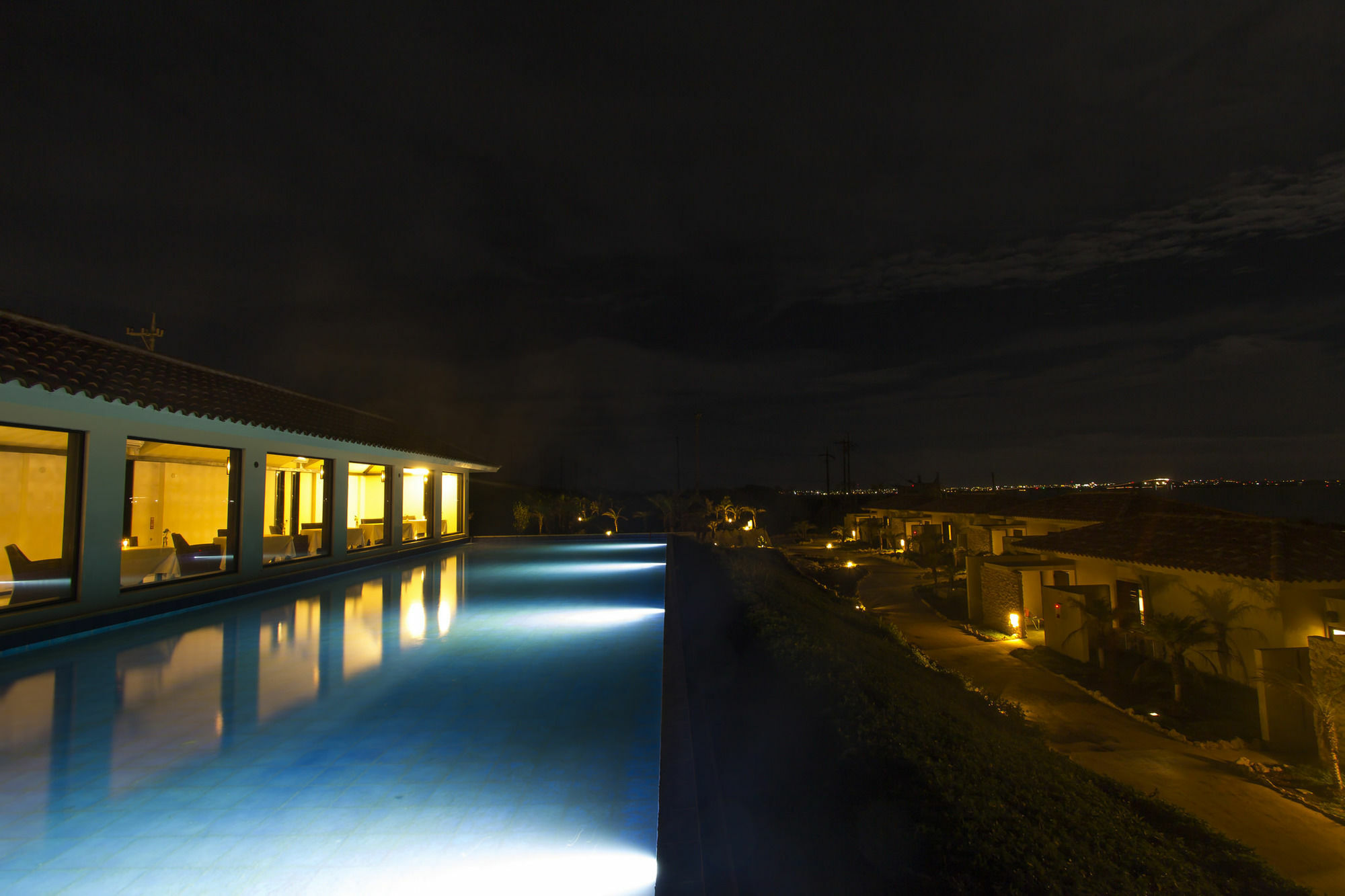 Konpeki The Villa All Suite Miyakojima  Екстериор снимка
